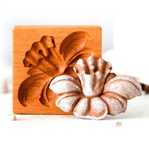 Wooden Cookie Mold - Narcissus